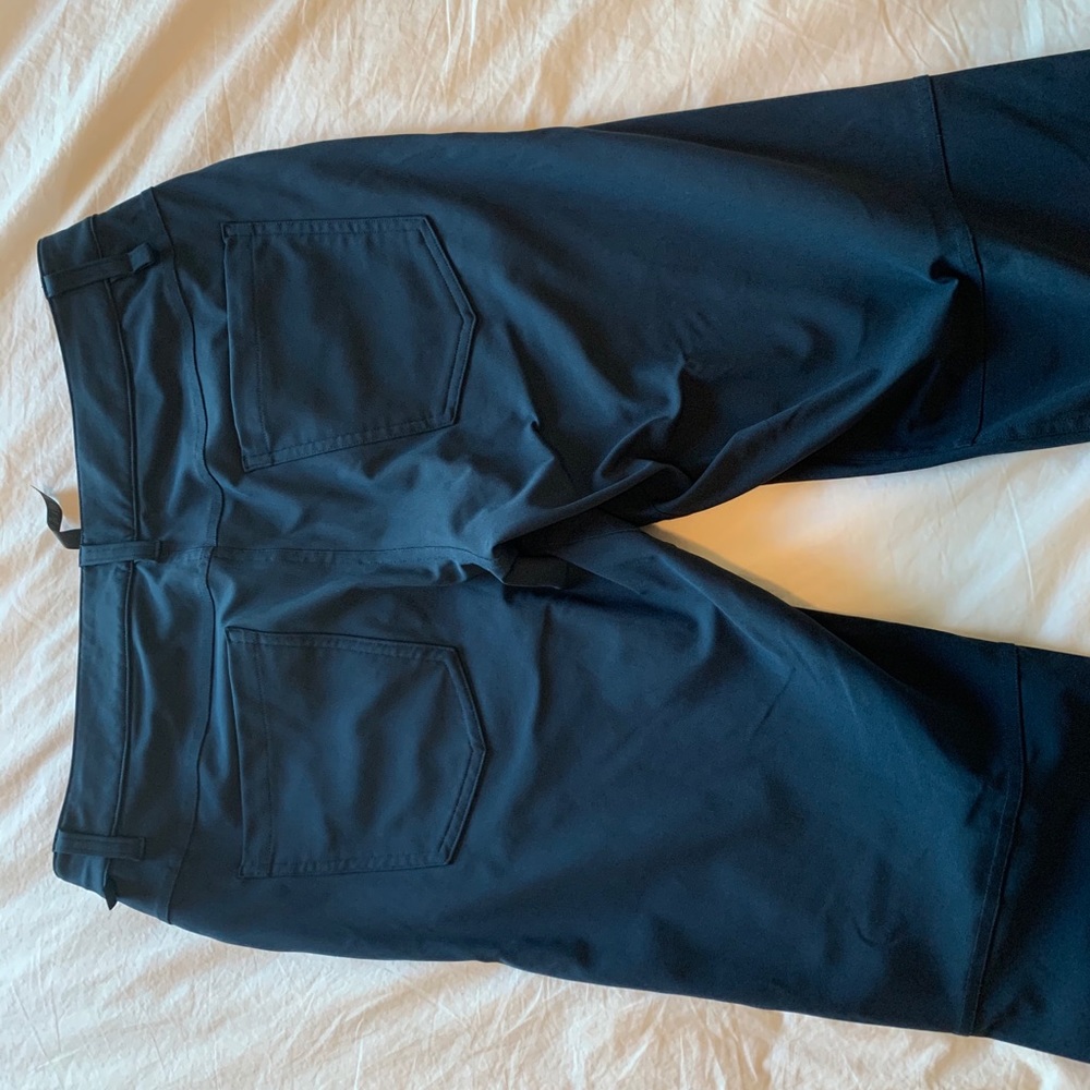 Lulu lemon ABC pants (slim)